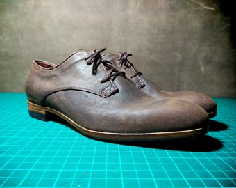 All leather handmade men's oxford shoes with vintage brown leather
