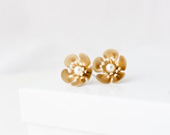 Cherry Blossom Earrings Matt Gold Stud Earrings Wedding Jewelry Bridal Earrings Flower Earrings Gold Earrings PETAL STUD EARRINGS