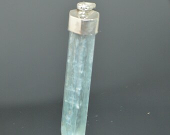 Aqamarine crystal point pendant, 45 x 8 mm, 9g, Сrystal Aquamarine silver pendant, Love talisman stone, blue Aquamarine Сrystal