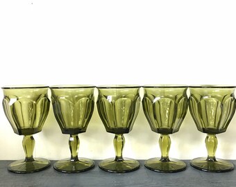 vintage green glasses - Westmoreland Glass - pedestal water goblet - jewel tone barware - wedding table - wedding gift