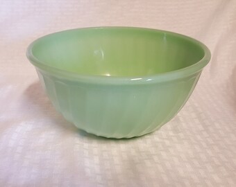 Fire King Mixing Bowl Jadite, Large Swirl Serving Bowl