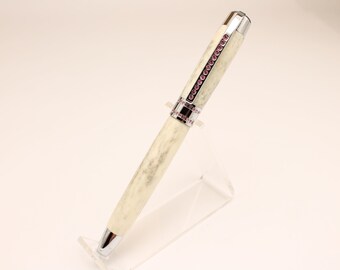 Female Hunter, Pink Crystals, Deer Antler Pen, Whitetail Deer Pen, Pink Crystal Pen, Hunting Pen, Woman Hunter Gift, Hunting Gifts