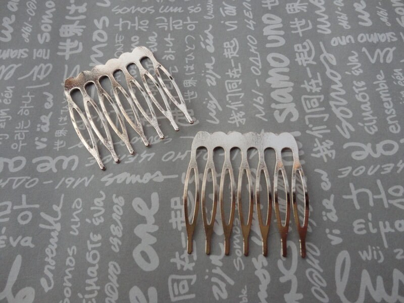 20pcs Gold Plated Metal Hair Combs 7 teeth 40 x37mm HA36