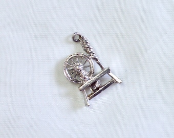 Tiny Spinning Wheel - Vintage Sterling Silver Pendant/Charm - Unique Statement Piece