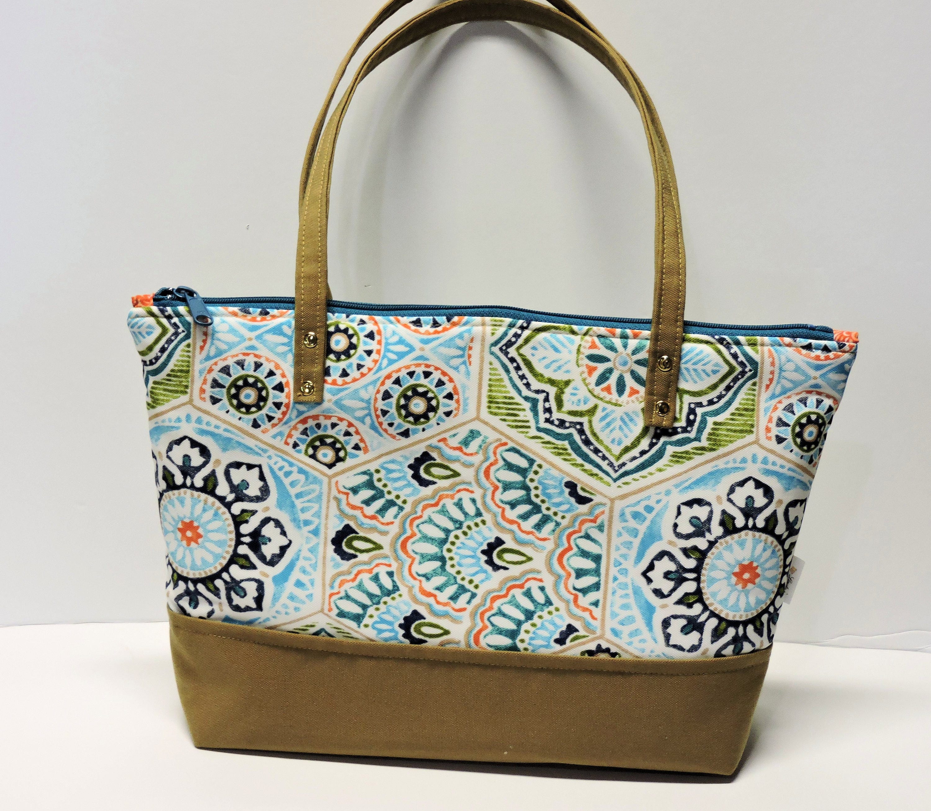 Summertime Shoulder Purse/Stylish Tote/Handbag/Tourquoise