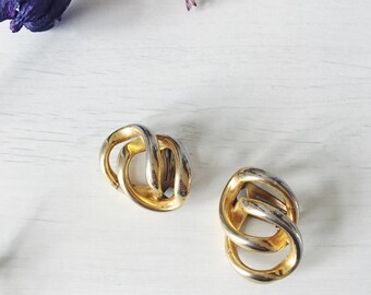 Vintage early 1980 's/90 gold earrings