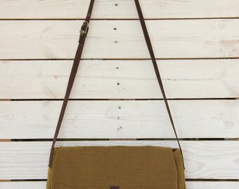 Saddle Bag Purse, Green Crossbody bag, Sling bag Crossbody, Crossbody bag for women