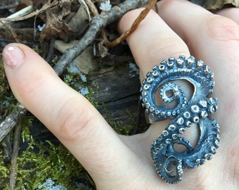 Tentacle Sculpture Ring II