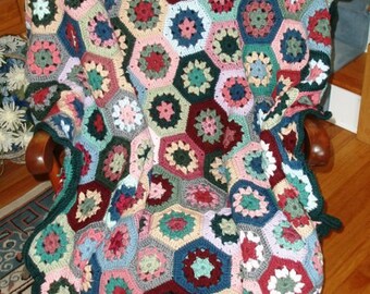 Granny Square Afghan (1130845)