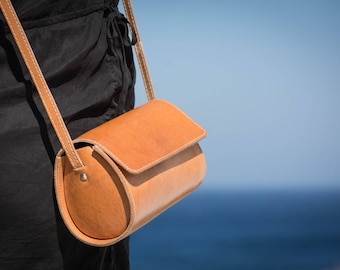 Leather crossbody bag Leather satchel bag Leather handbag Small purse Leather shoulder bag Handmade Gift for her