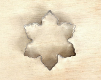Snowflake Cookie Cutter//snowflake shape cookie cutter//christmas decoration//clay cutter _ stainless steel