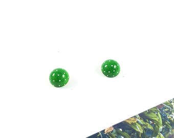 Vintage Crisp Apple Gum Drop Clip-on Earrings