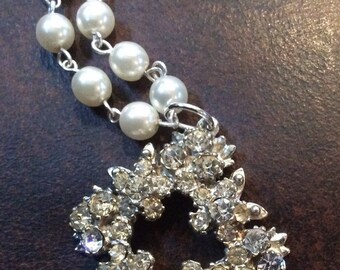 Vintage Rhinestone Pendant With Pearls