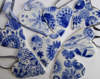 Porcelain Heart - Blue and white Floral Dutch Delft Blue Wall hanging/ornament - Mother's Day
