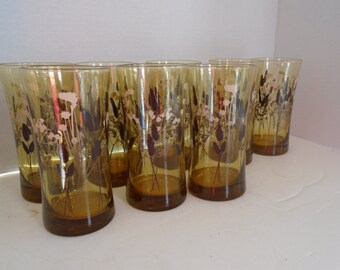 Vintage set of 7 Tumblers