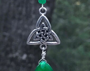 Celtic pendant, Celtic necklace, Celtic jewelry, emerald green jade, Jade, Irish pendant, wire wrapped pendant, Celtic knot jewelry