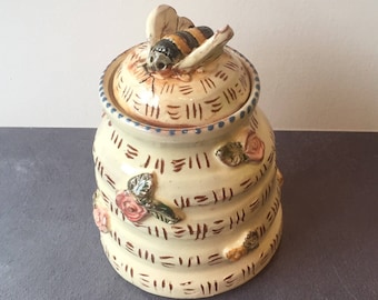 Ceramic Honey Pot with Bumble Bee