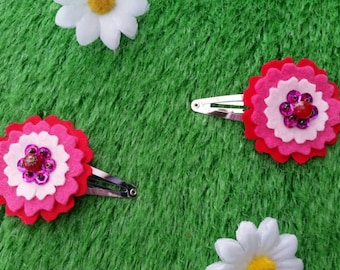 Felt flower hair clips (1 pair) by Sausage Cats
