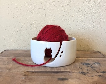Kitty Yarn Bowl - Cat Yarn Bowl