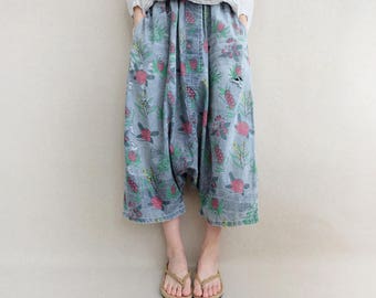Women Printed Denim Pants Beach Pants, Cropped Pants Elastic Waist Cotton Zen Pants, Harem Pants Wide Leg Pants, Broken-hole Jeans