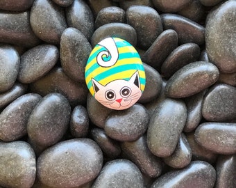 Painted rock cat | Etsy