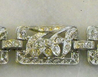 Vintage Link Bracelet Rhinestones set in Silver tone