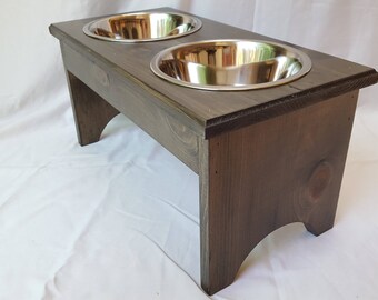 Wood Elevated Dog Feeder w/Stainless Steel 1 Quart Bowls, 8"" Tall (Medium)