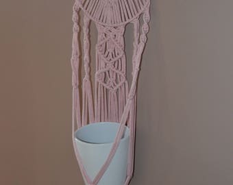 Macrame plant holder Valentine's day / macrame hanging heart