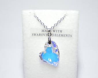 Crystal Heart Necklace. SWAROVSKI ELEMENTS.