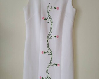 1970's Designer Muriel Ryan signed Serbin of Florida White and Pink Rose Dress