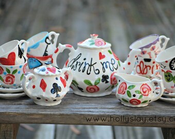 Alice in Wonderland Mad Hatter Tea Party . . . Personalized Child's Tea Set and 4 Matching Tea Cups