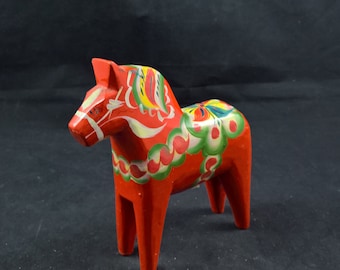 Dala horse, Swedis dalarna horse, Dalahorse Sweden,Swedish horse, dalahast wood,dalarna, horse,Nils Ollson, wooden horse, nusnas horse