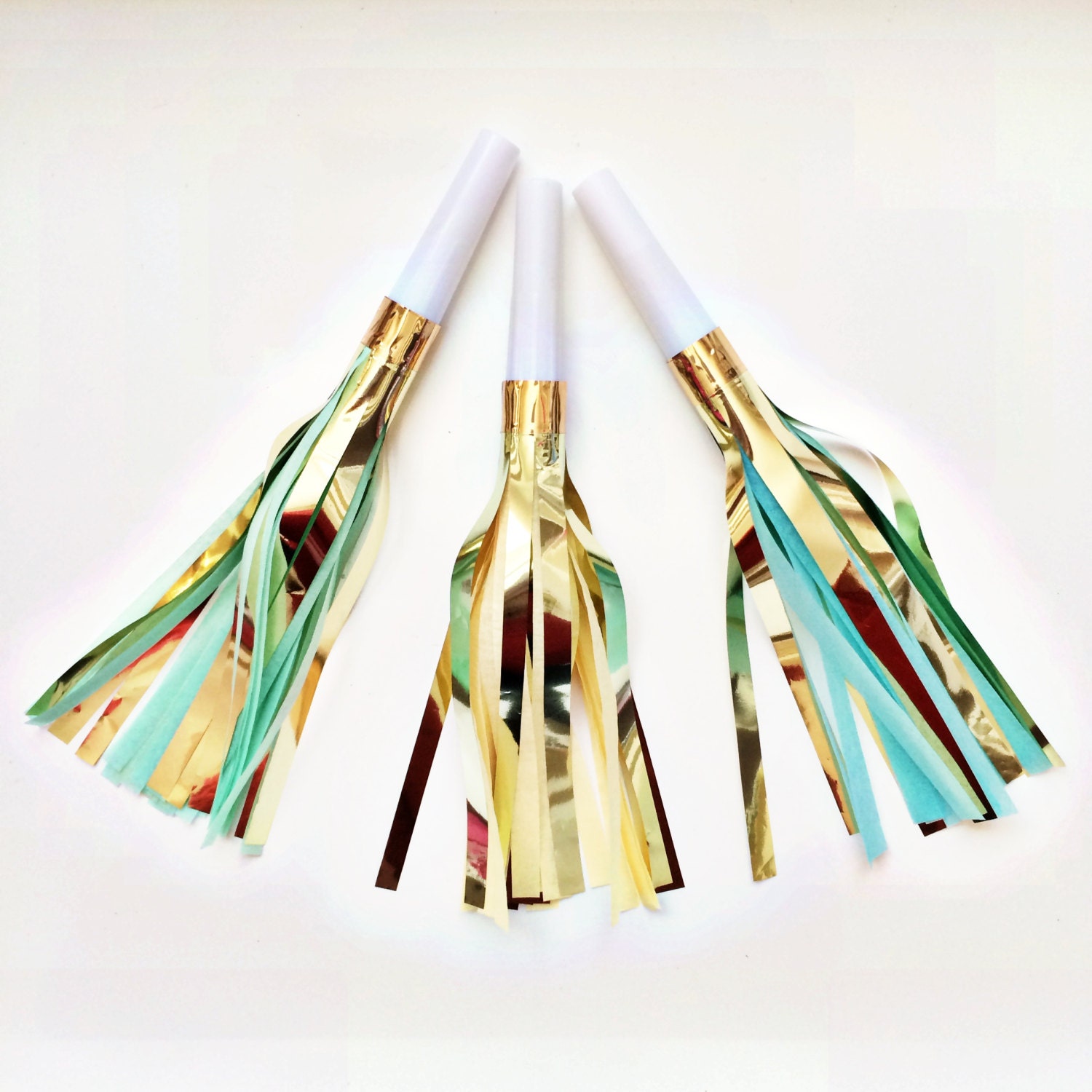 10 Party fringe metallic tassel noisemakers horns