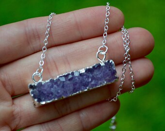 Light Amethyst Druzy Bar . Silver . Necklace