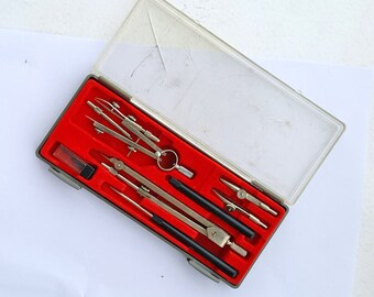 Vintage compass set Drafting Set Retro draftmanship tool Pair of compasses and pencil set in box Drawing set Old School supplies
