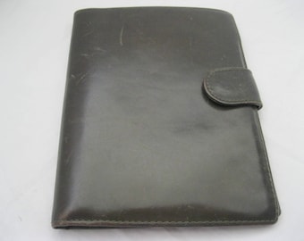 Green Leather Cole Haan Buckle Bi-Fold Wallet