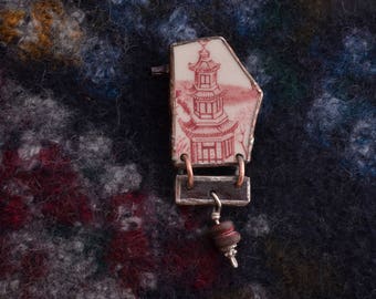 Pink 'Blue Willow' Broken China Brooch