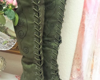 BatGirl ~Bohemian Gypsy/Gothic/Medieval /Viking/Boho Hippie Gypsy/Game of Thrones/Kuchi Coin/Hand Painted Olive Green Lace Up Boots size 6