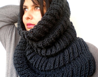 Charcoal Pyramid Big Cowl Capelet Neckwarmer Fashion High Big Cowl NEW