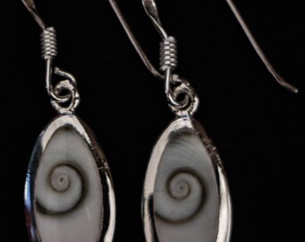 Earring Œil St. Lucia, shell
