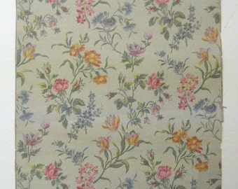 Antique Lovely Late 19th C. French Floral Wallpaper (9408)