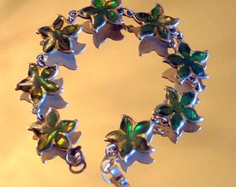 Vintage Sterling Silver And Emerald Green Abalone Flower Bracelet - 7 Inches or 18cm -- Taxco Sterling Silver