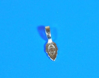 Silver Plated Glue-on Jewelry Bails Large Aanraku Glue Pad 25 Pieces