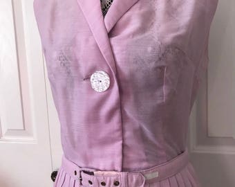 1950s Embroidered Lavender Day Dress Medium