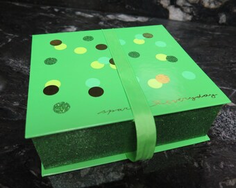 Trinket Memory Vanity Gift Box Green Sparkle Great For Photos or Gift Box