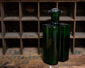 Vintage Kelly Green Glass Decanter - Super Unique