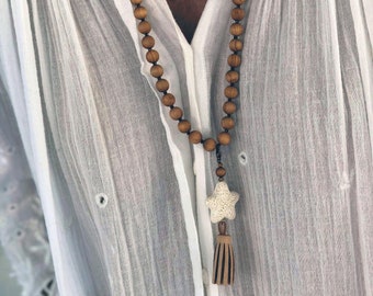 Long bohemian necklace wood