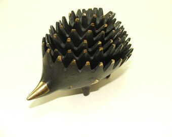 ART DECO 6 stacking hedgehog ashtrays blackened Walter Bosse Austria