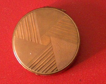 little houbigant powder compact