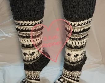 Polar Night - Crocheted socks, PDF PATTERN